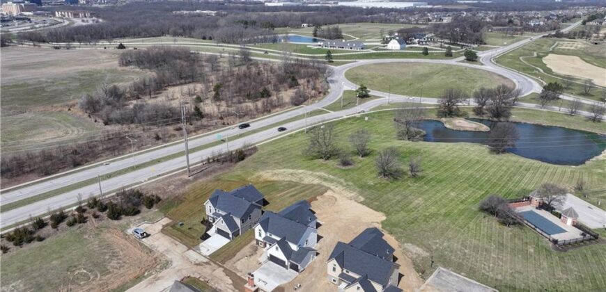 6410 NW 98th Street, Kansas City, MO 64153