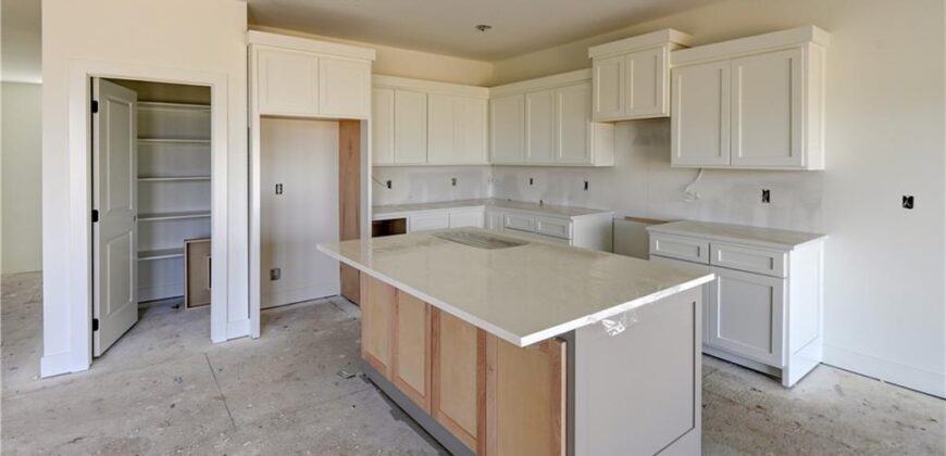 6410 NW 98th Street, Kansas City, MO 64153