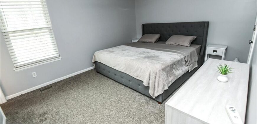 204 NW 114th Terrace, Kansas City, MO 64155