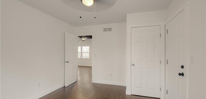 6000 NE 52nd Street, Kansas City, MO 64119