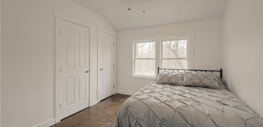 6000 NE 52nd Street, Kansas City, MO 64119