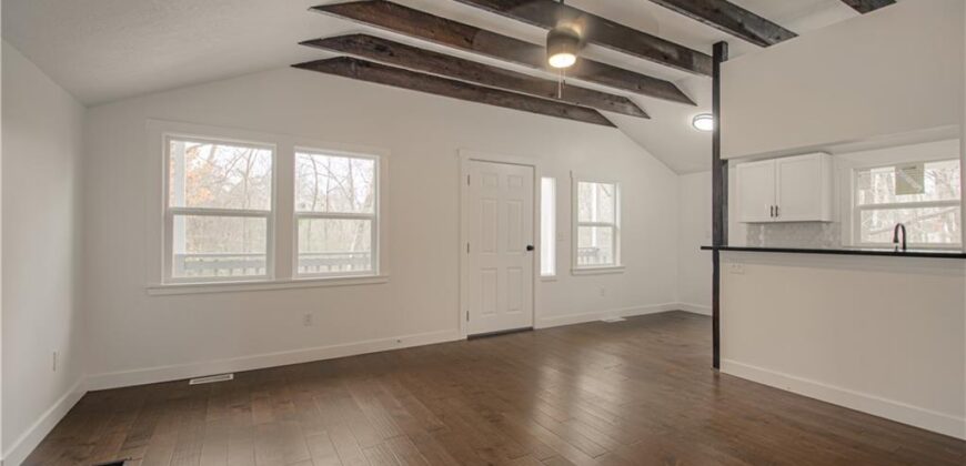 6000 NE 52nd Street, Kansas City, MO 64119