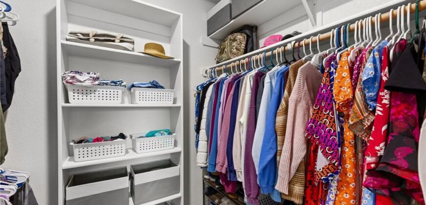 11722 N Manning Avenue, Kansas City, MO 64157