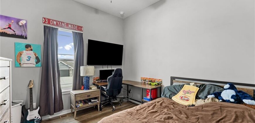 11722 N Manning Avenue, Kansas City, MO 64157