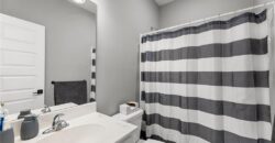 11722 N Manning Avenue, Kansas City, MO 64157