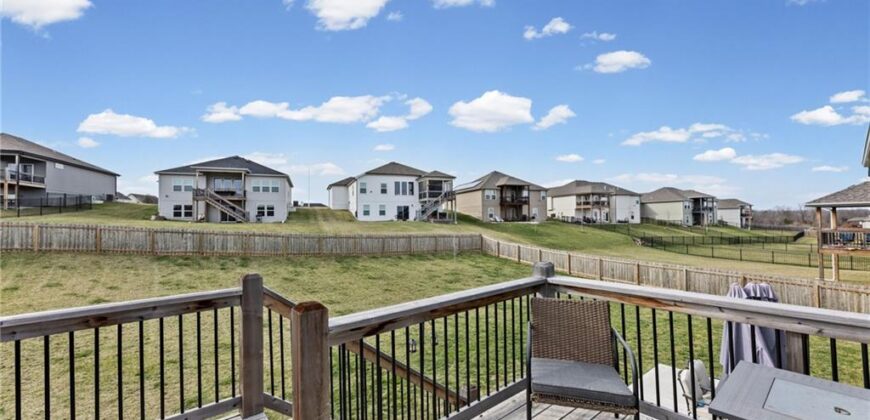 11722 N Manning Avenue, Kansas City, MO 64157