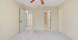 10514 River Hills Drive, Parkville, MO 64152