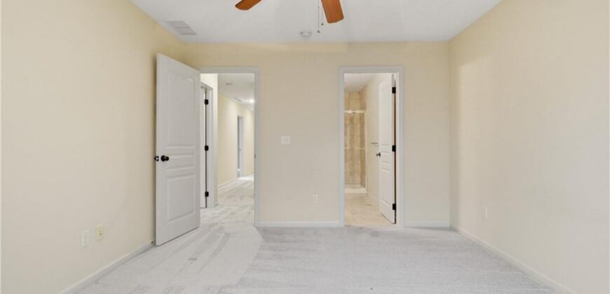 10514 River Hills Drive, Parkville, MO 64152