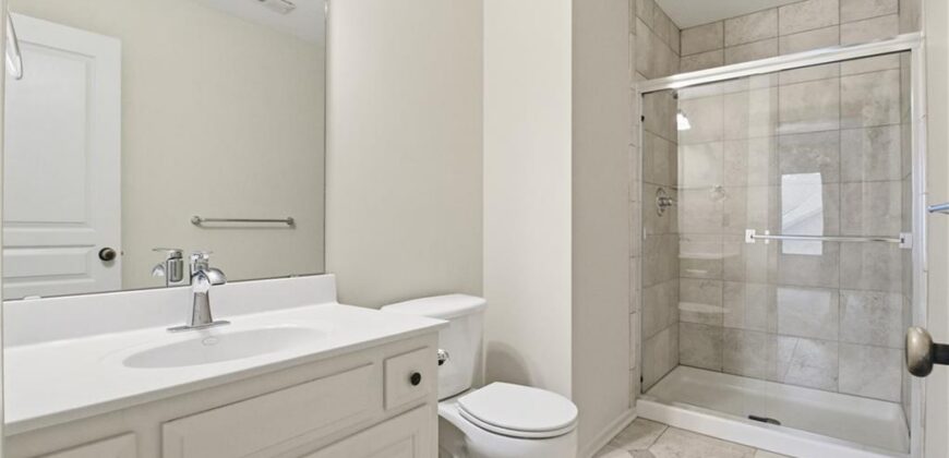 10514 River Hills Drive, Parkville, MO 64152