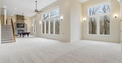 10514 River Hills Drive, Parkville, MO 64152