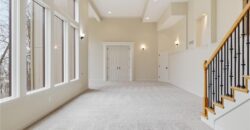 10514 River Hills Drive, Parkville, MO 64152