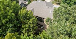 10514 River Hills Drive, Parkville, MO 64152