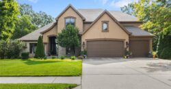 10514 River Hills Drive, Parkville, MO 64152