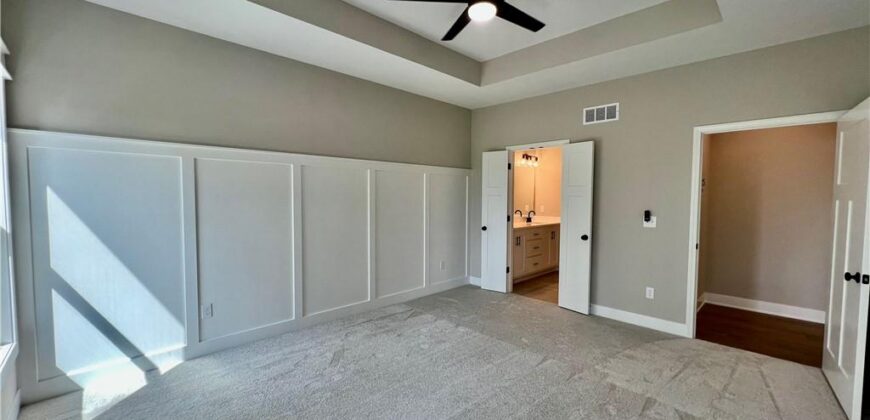 1921 Longview Drive, Liberty, MO 64068