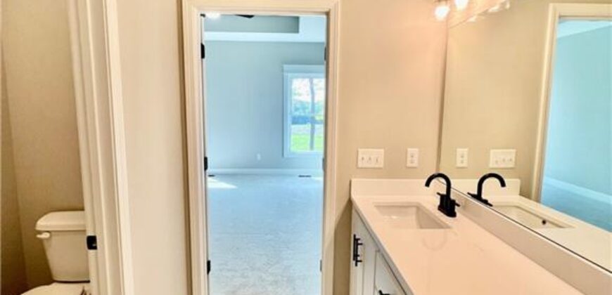 1921 Longview Drive, Liberty, MO 64068