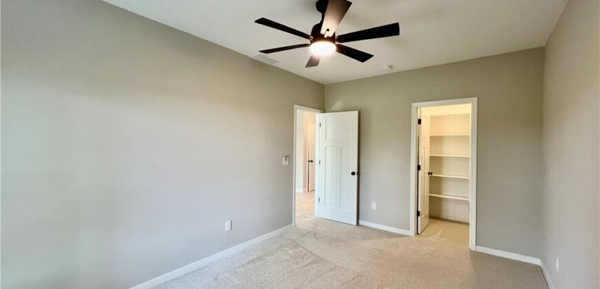 1921 Longview Drive, Liberty, MO 64068