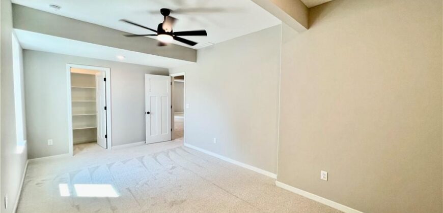 1921 Longview Drive, Liberty, MO 64068