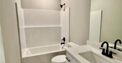 1925 Longview Drive, Liberty, MO 64068