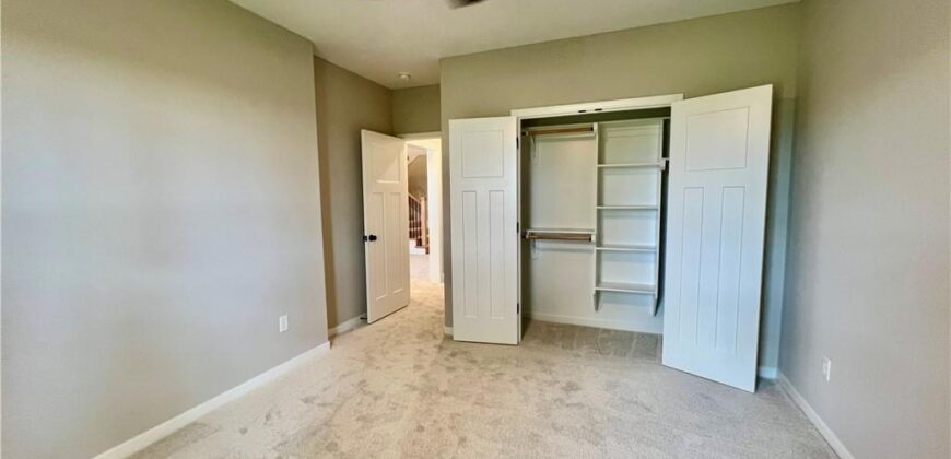 1925 Longview Drive, Liberty, MO 64068