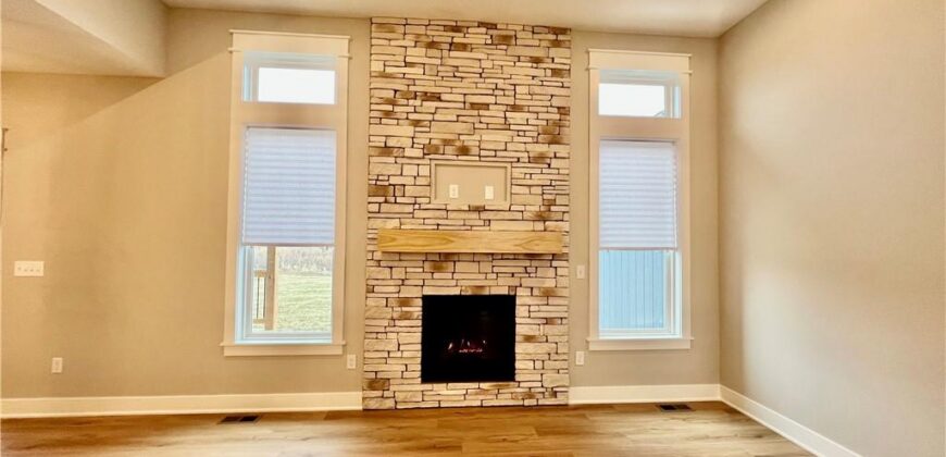 1925 Longview Drive, Liberty, MO 64068