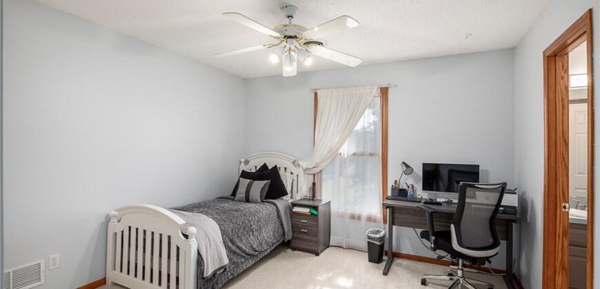 4001 NE 60th Terrace, Gladstone, MO 64119