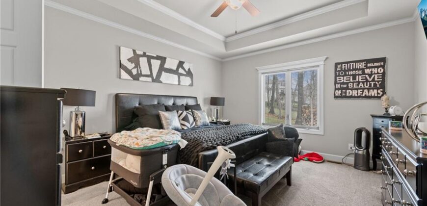 1605 NW 59th Street, Kansas City, MO 64118