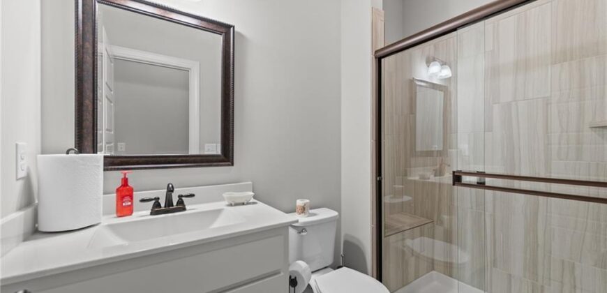 1605 NW 59th Street, Kansas City, MO 64118