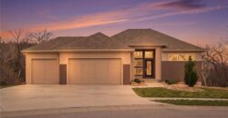 13426 Terrace Park Drive, Parkville, MO 64152