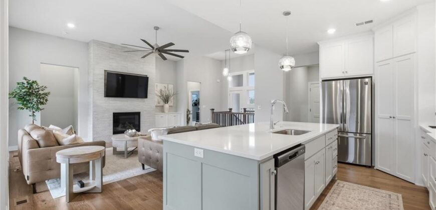 13426 Terrace Park Drive, Parkville, MO 64152