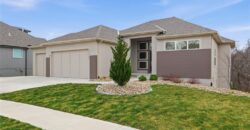 13426 Terrace Park Drive, Parkville, MO 64152