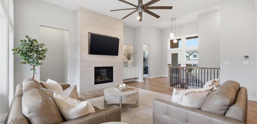 13426 Terrace Park Drive, Parkville, MO 64152