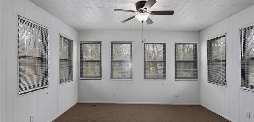 3550 NW Edgewater Trail, Kansas City, MO 64151