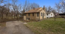 3550 NW Edgewater Trail, Kansas City, MO 64151