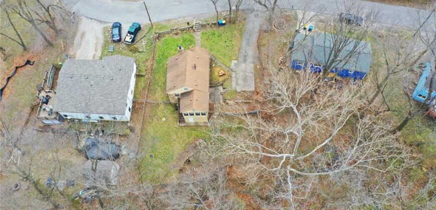 3550 NW Edgewater Trail, Kansas City, MO 64151