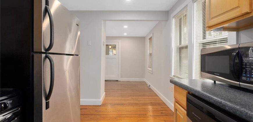 3550 NW Edgewater Trail, Kansas City, MO 64151