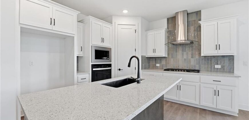 32735 W 176th Terrace, Gardner, KS 66030