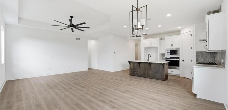 32735 W 176th Terrace, Gardner, KS 66030