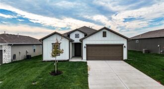 32735 W 176th Terrace, Gardner, KS 66030