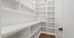 4800 NW Huonker Court, Riverside, MO 64150