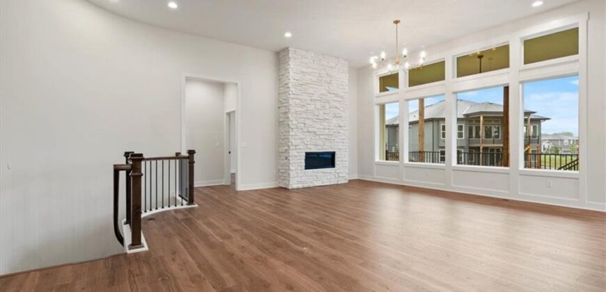 4800 NW Huonker Court, Riverside, MO 64150