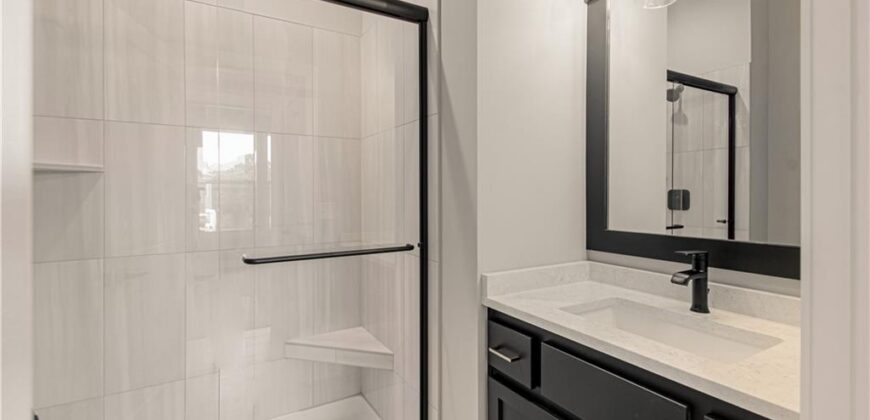 4855 NW Martin Street, Riverside, MO 64150