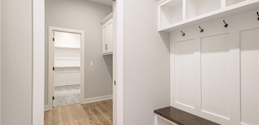 4855 NW Martin Street, Riverside, MO 64150