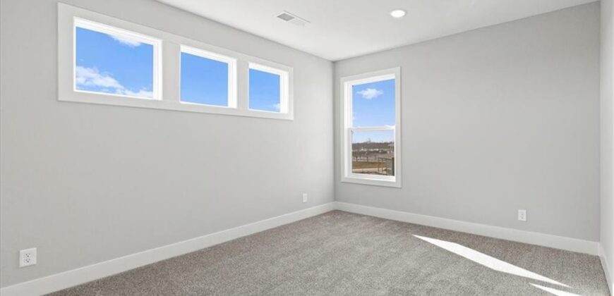 4705 NW Sienna Ridge, Riverside, MO 64150