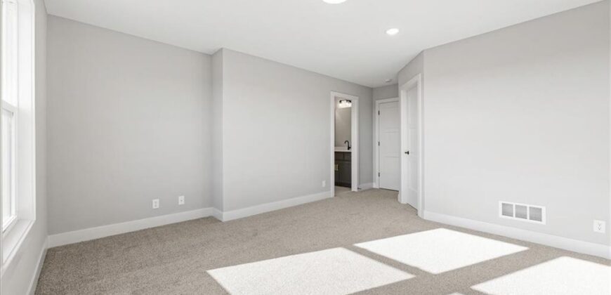 4705 NW Sienna Ridge, Riverside, MO 64150