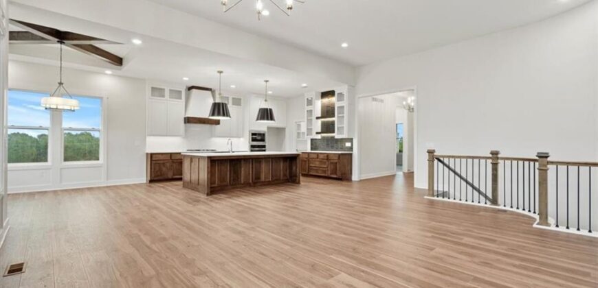 13458 Terrace Park Drive, Parkville, MO 64152