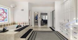 5929 N Mattox Road, Kansas City, MO 64151