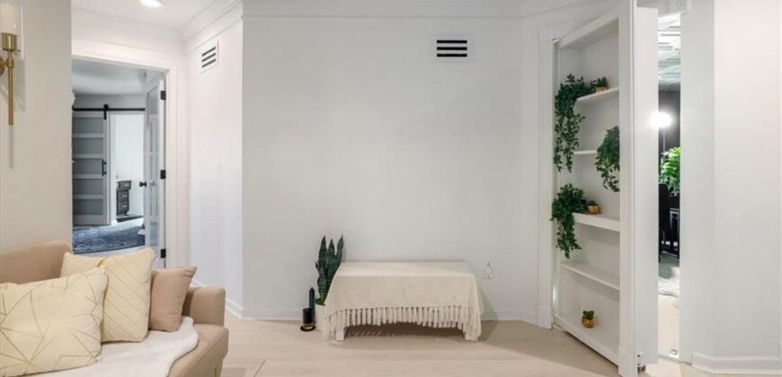 5929 N Mattox Road, Kansas City, MO 64151