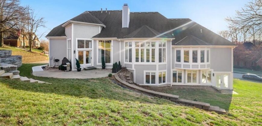 5929 N Mattox Road, Kansas City, MO 64151