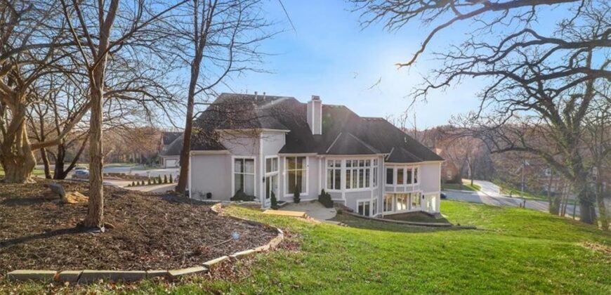 5929 N Mattox Road, Kansas City, MO 64151