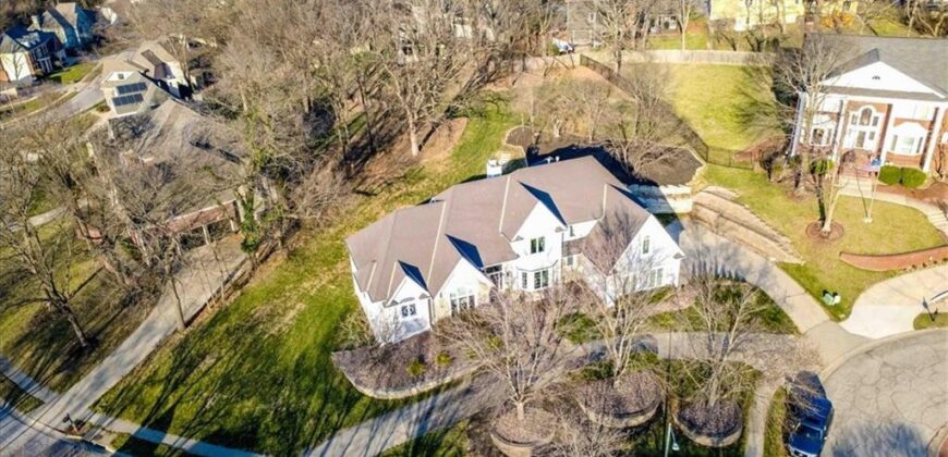 5929 N Mattox Road, Kansas City, MO 64151